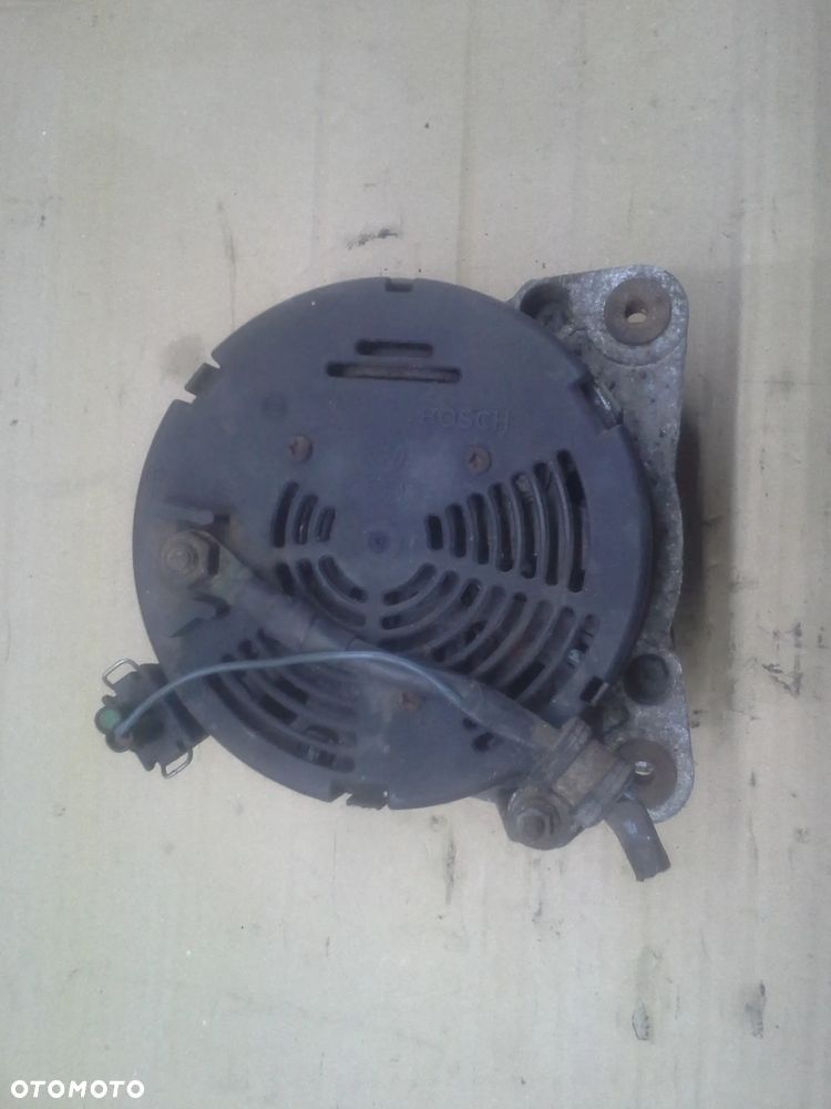 Volkswagen Sharan I 1.9 TDi alternator Bosch 120A 0123510007 021903025G - 9