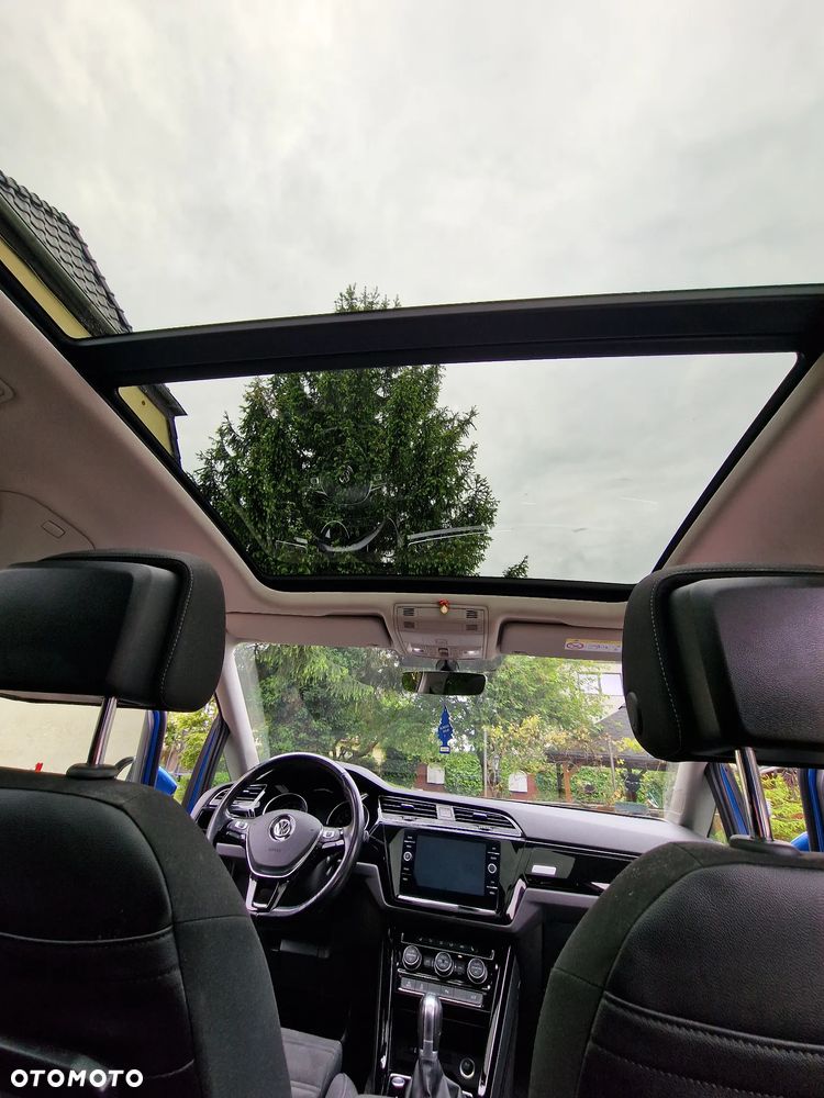 Volkswagen Touran 1.4 TSI BMT Highline DSG - 20