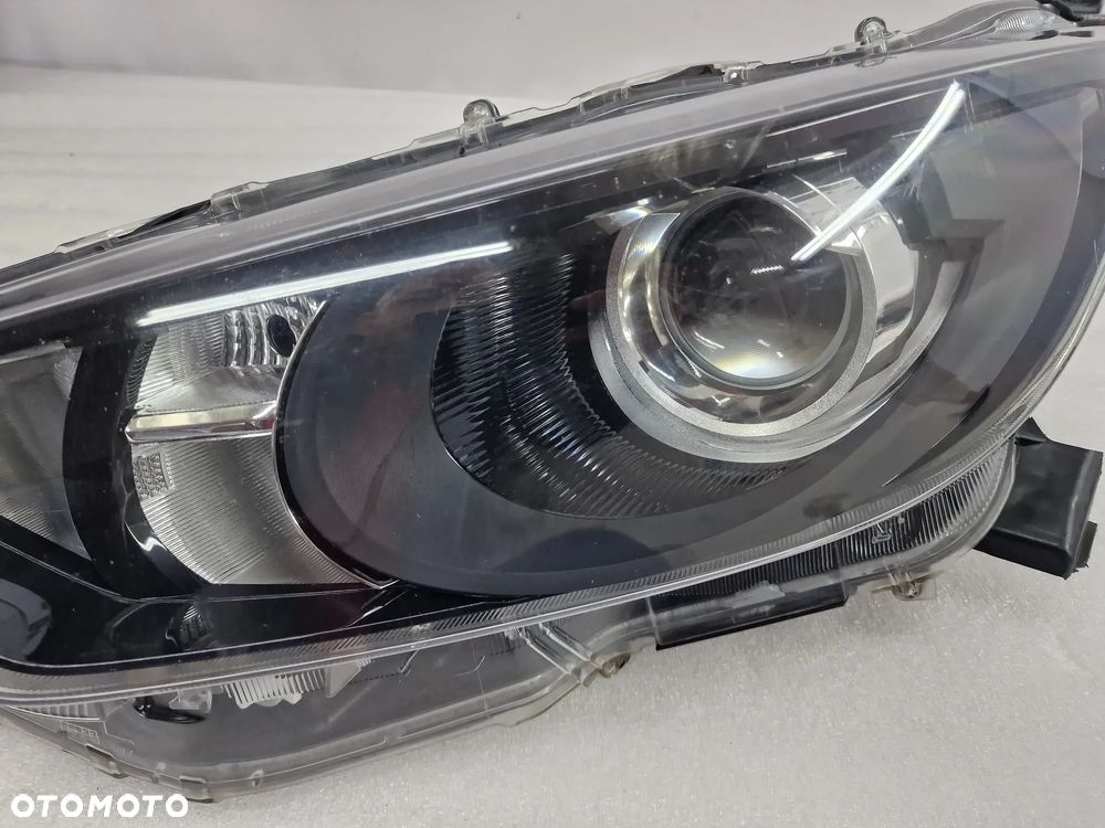 TOYOTA YARIS IV 19- LEWA / PRAWA ZWYKŁA SOCZEWKA LAMPA PRZEDNIA PRZÓD , NR KOITO K0-6 , NR AUKCJI LA47 - 22