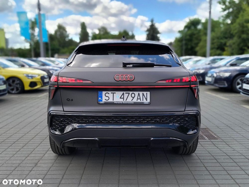 Audi Q3 Sportback - 7