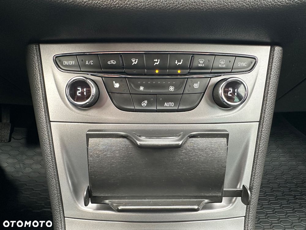 Opel Astra 1.6 D (CDTI) Sports Tourer Selection - 24