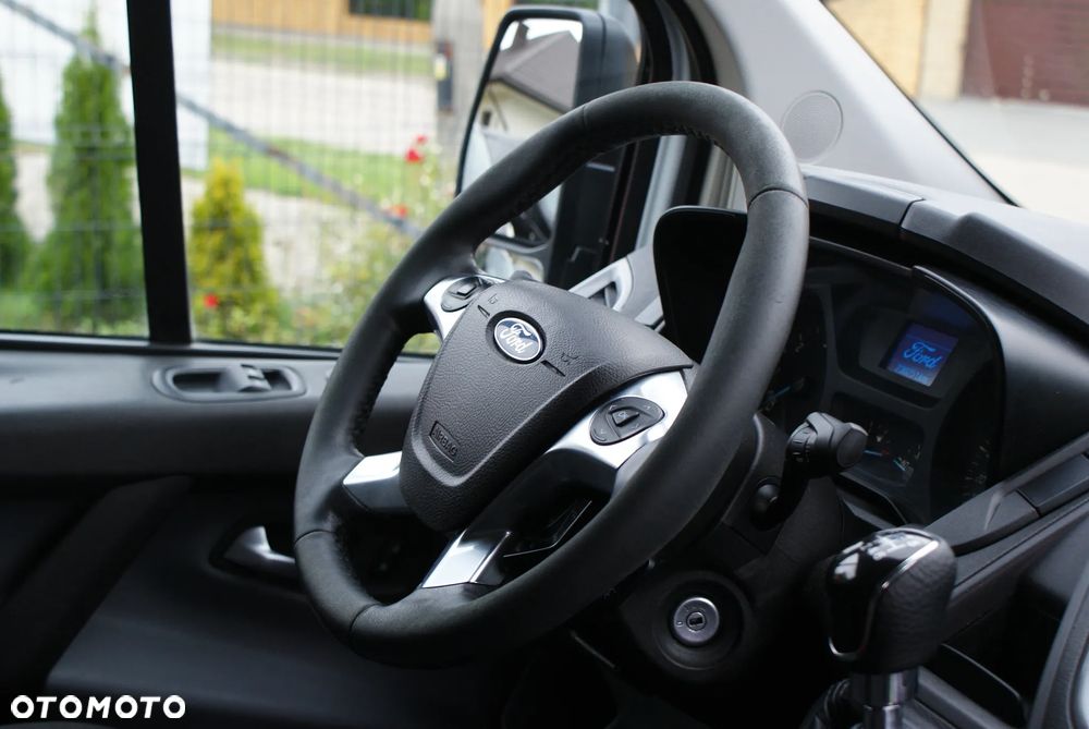 Ford Transit Custom - 13