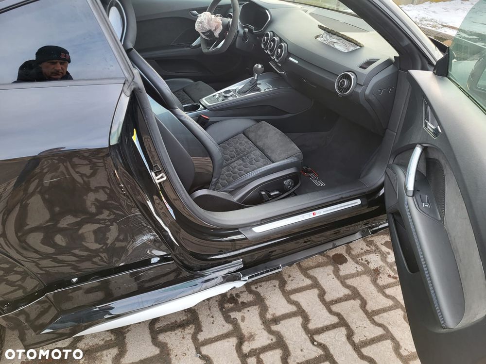 Audi TT RS Coupé quattro S tronic - 6