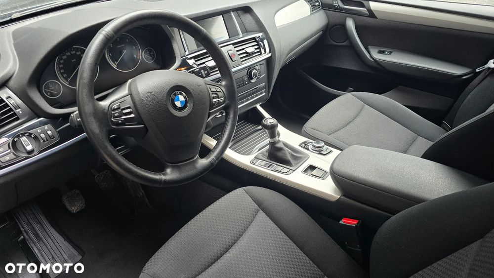 BMW X3 xDrive20d - 13