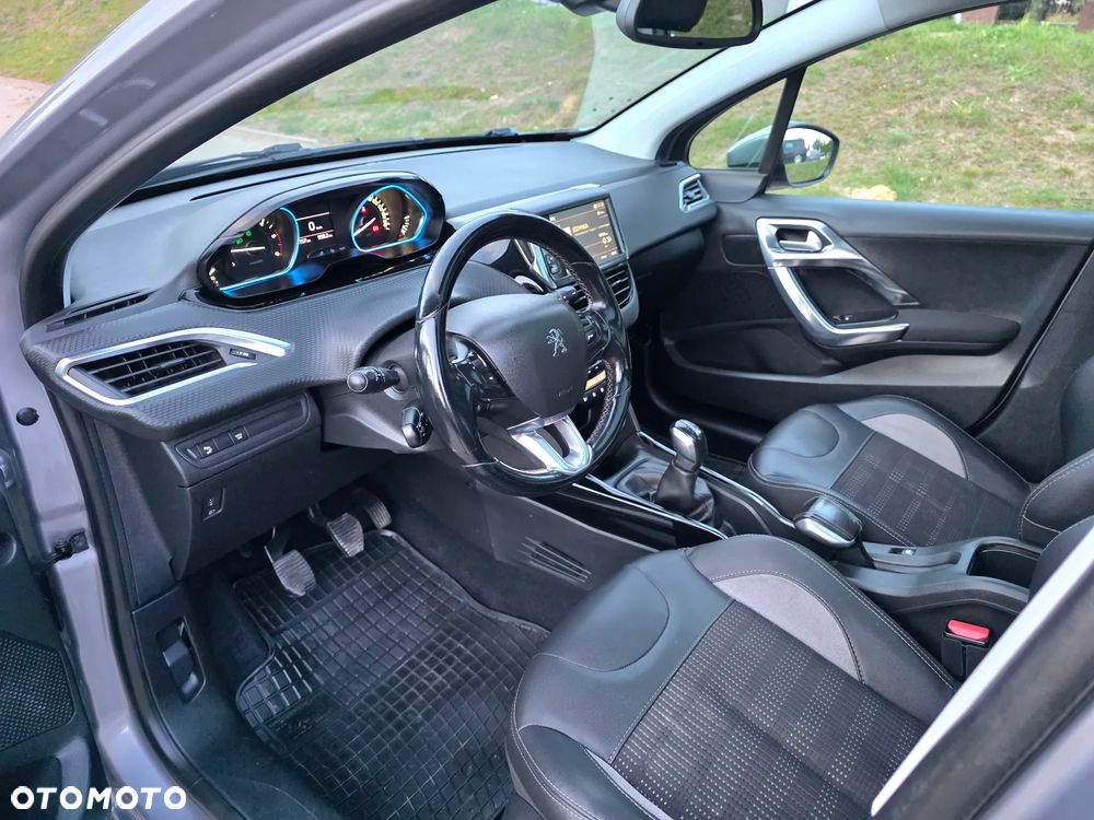 Peugeot 2008 - 6