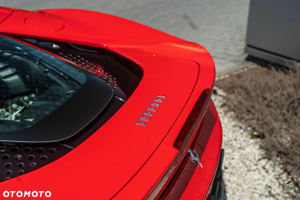 Ferrari SF90 Spider - 14