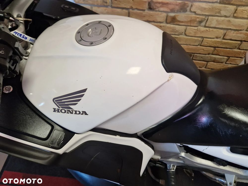 Honda ST - 25