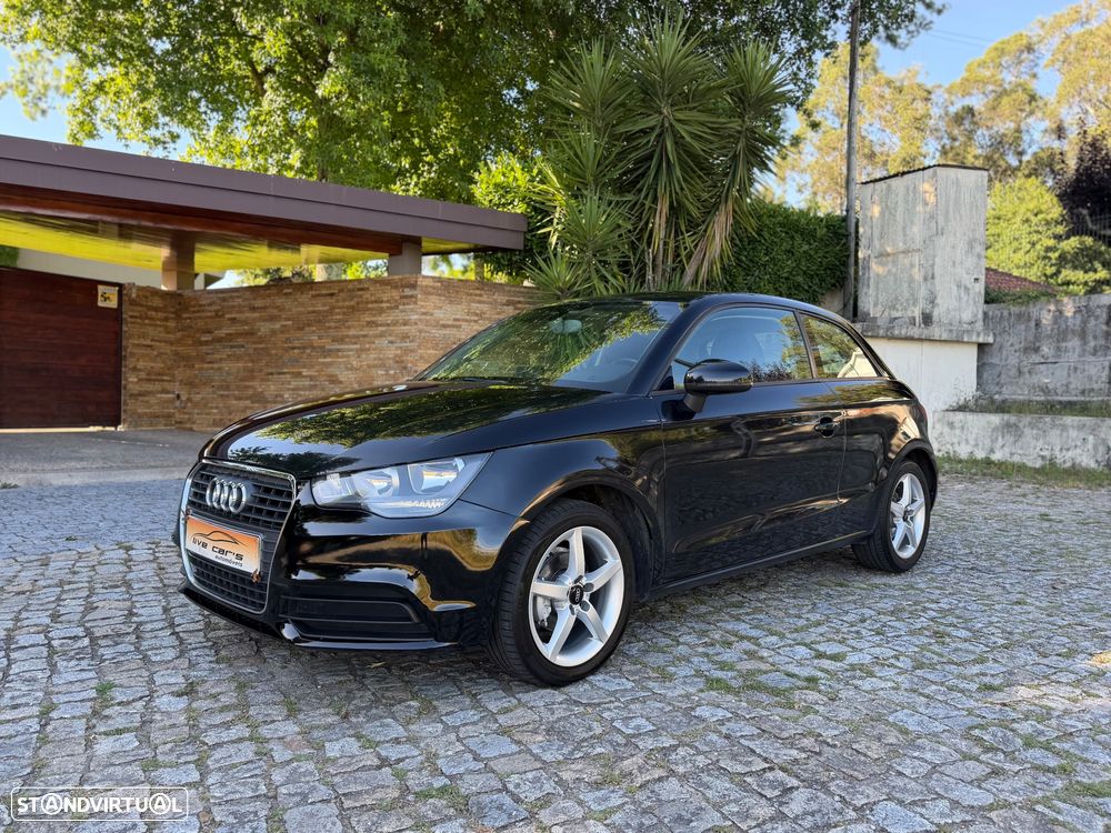Audi A1 1.6 TDI S line edition - 1