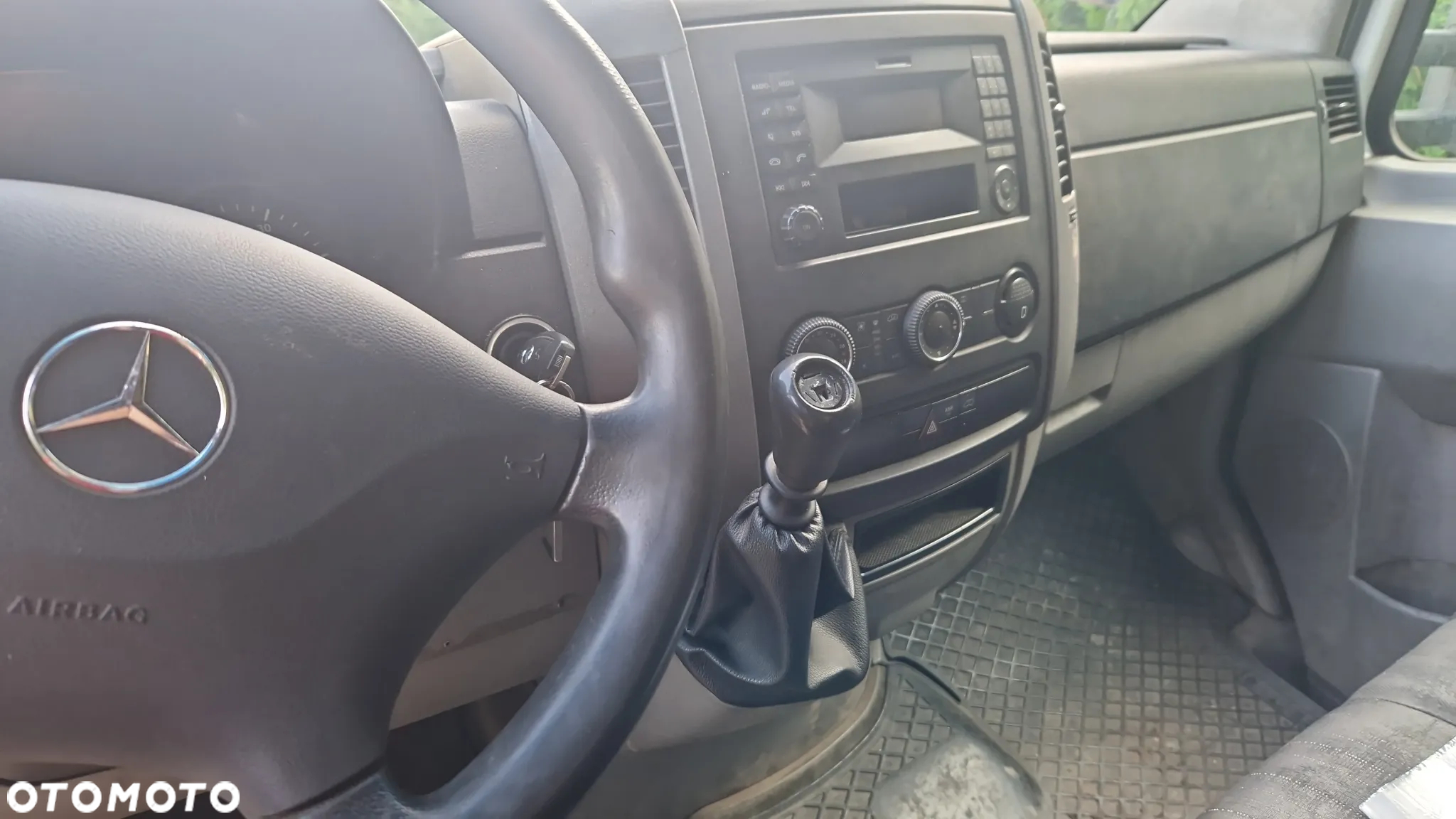 Mercedes-Benz SPRINTER - 6