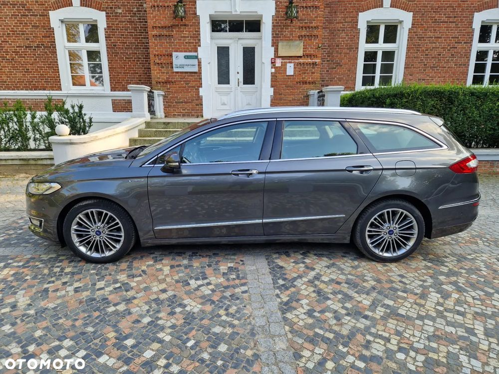 Ford Mondeo - 10