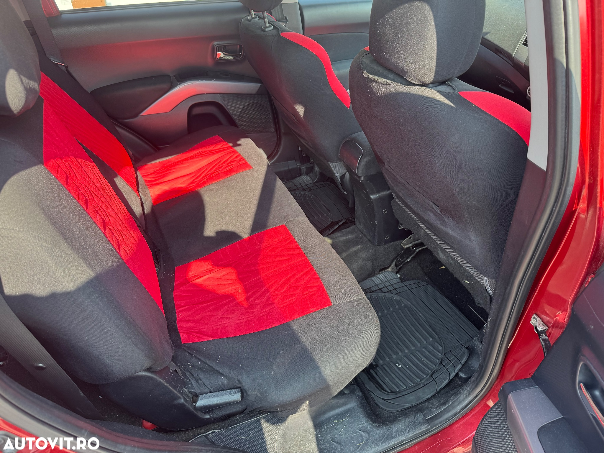 Mitsubishi Outlander 2.0 DI-D 4WD Intense - 15