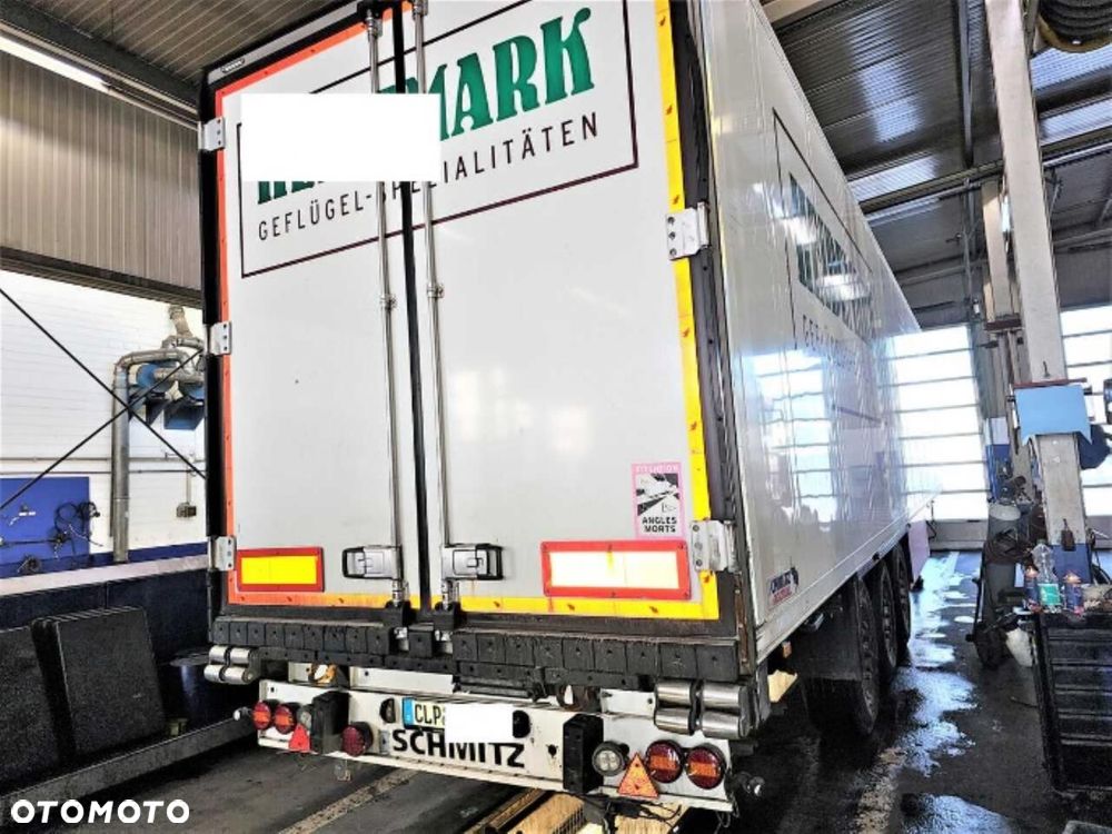 Schmitz Cargobull SKO 24L - 3