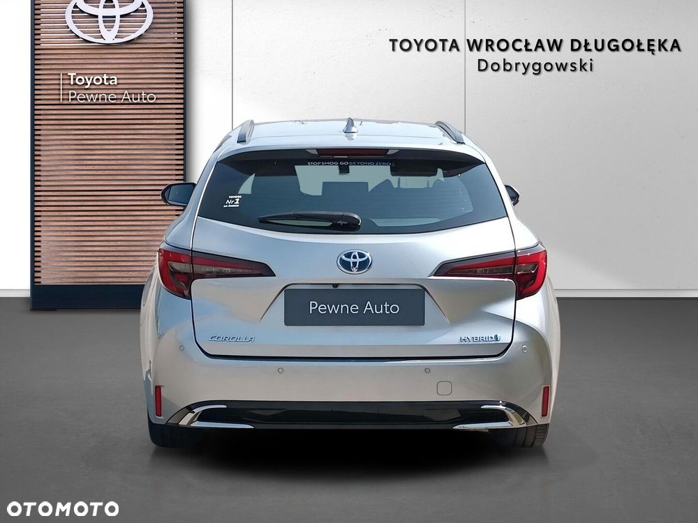 Toyota Corolla 2.0 Hybrid Comfort - 5