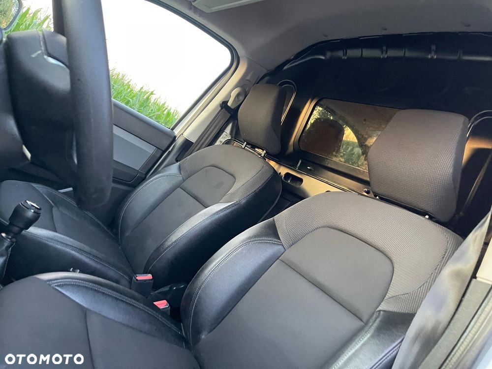 Renault Express Kangoo NOWY MODEL Listopad 2023 ROK 1.3 TCE BENZYNA 102 KM Manual 6 BIEGÓW 2 Osobowy Bus Furgon JAK NOWY ZADBANY - 10