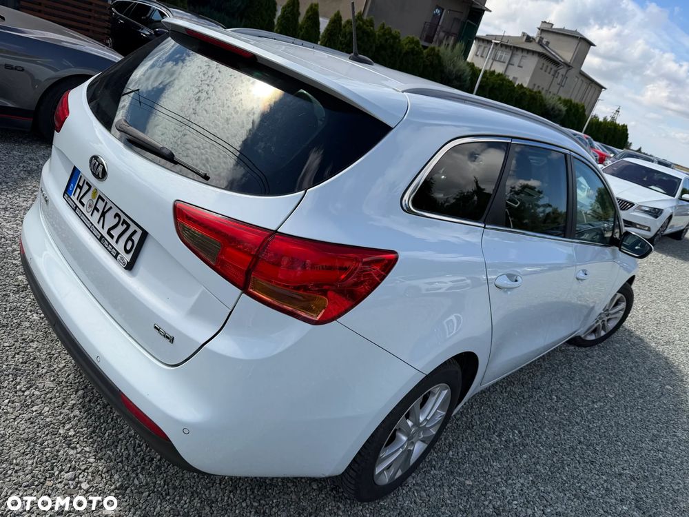 Kia Ceed 1.6 CRDi Smart - 23