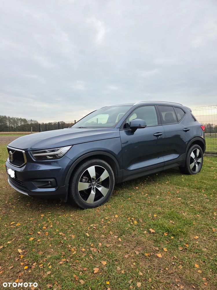 Volvo XC 40 T5 AWD Momentum - 2