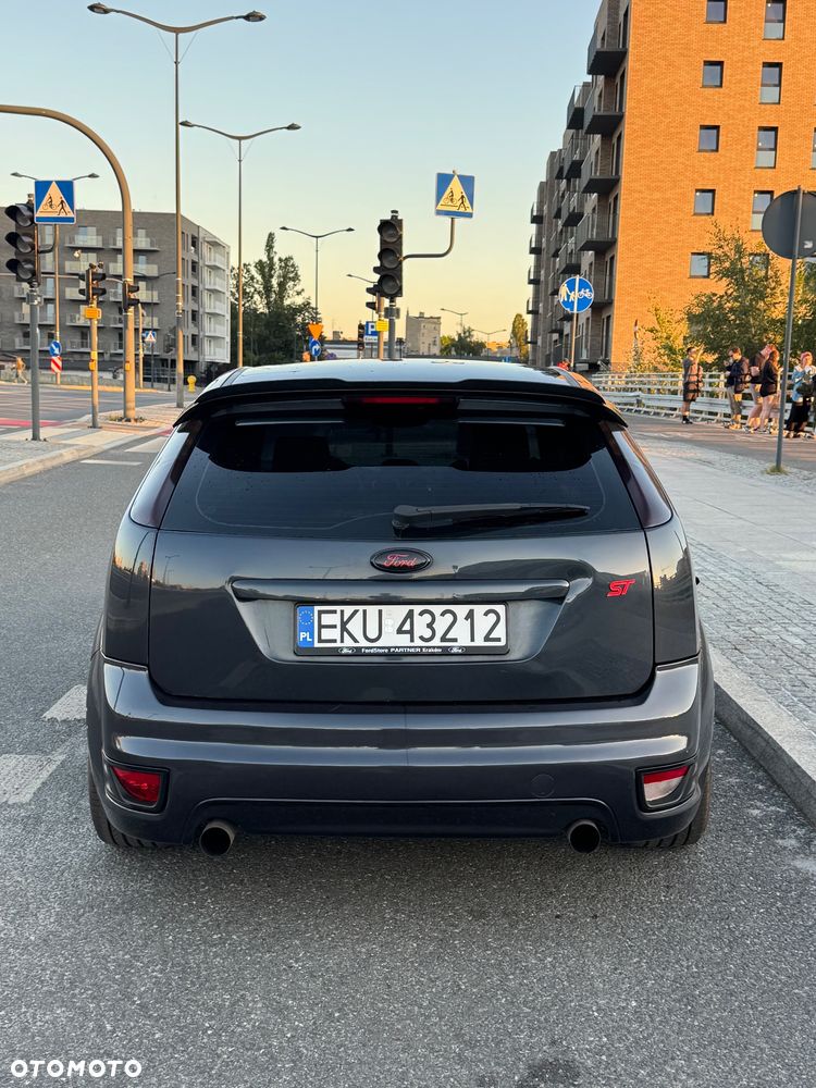 Ford Focus - 6