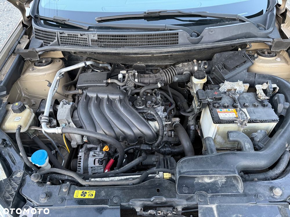 Nissan Qashqai 1.6 Acenta - 27