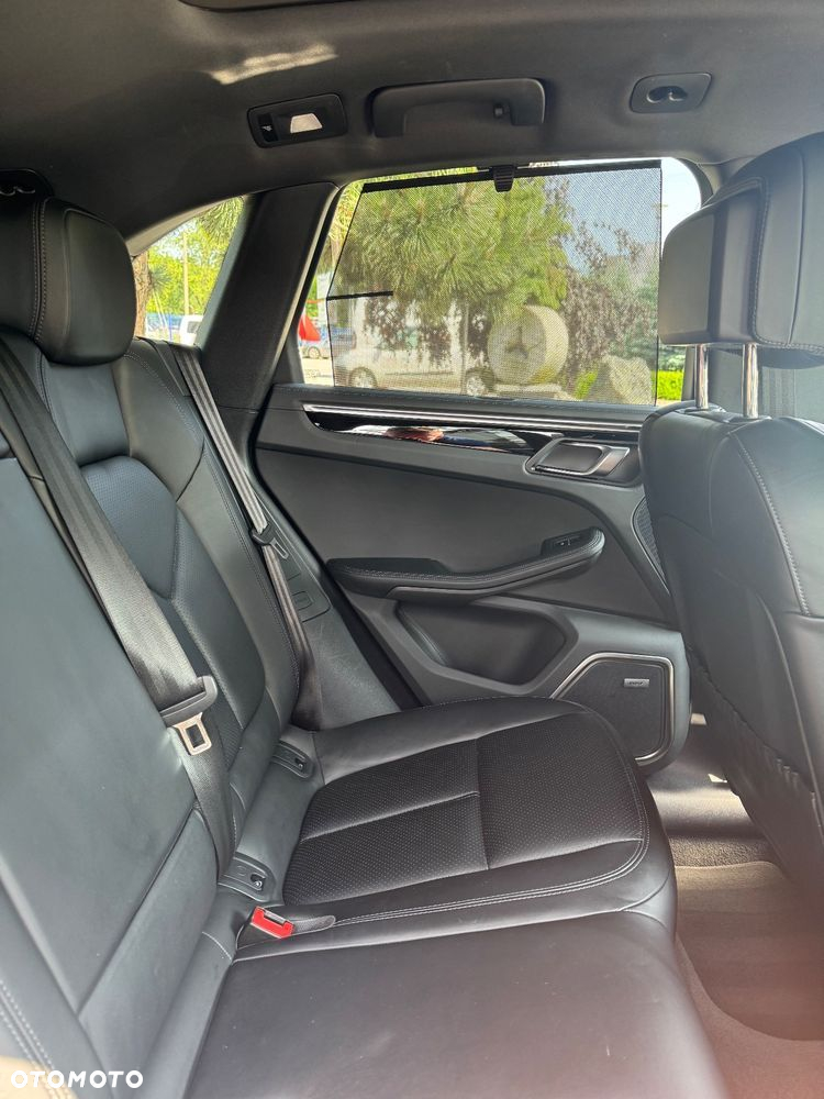 Porsche Macan PDK - 16
