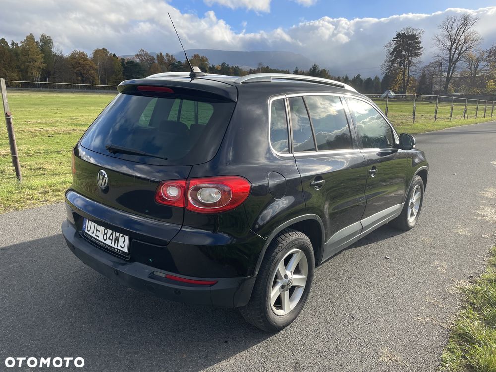 Volkswagen Tiguan - 3