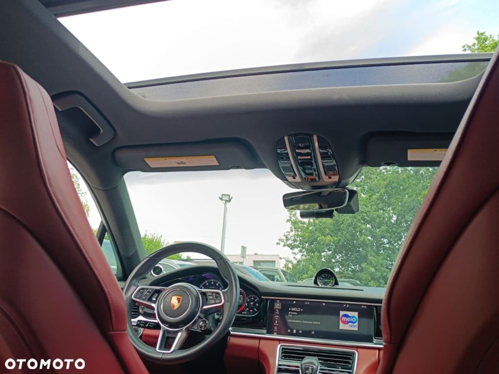 Porsche Panamera - 7