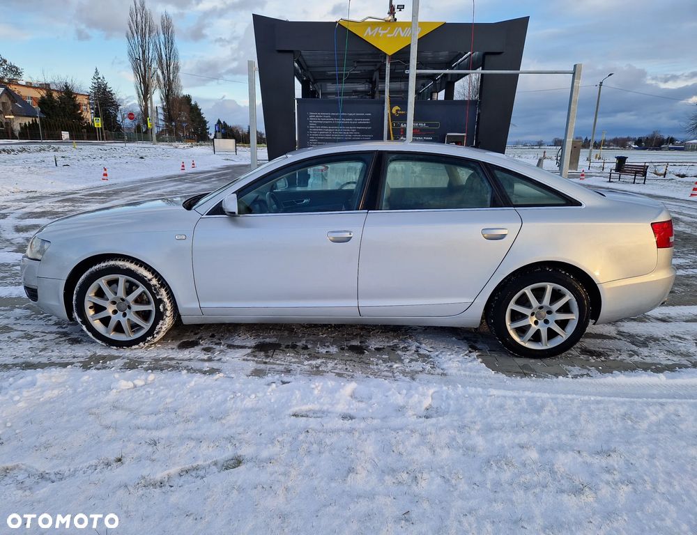 Audi A6 Limousine 3.2 FSI Quattro Tiptronic - 16