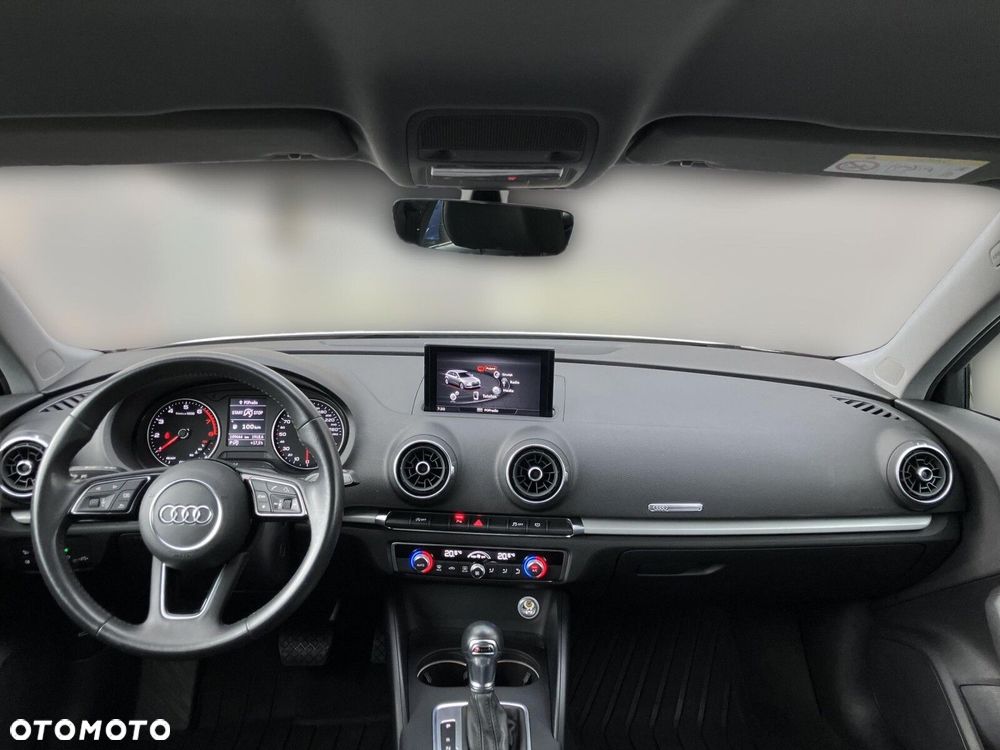 Audi A3 Sportback - 9