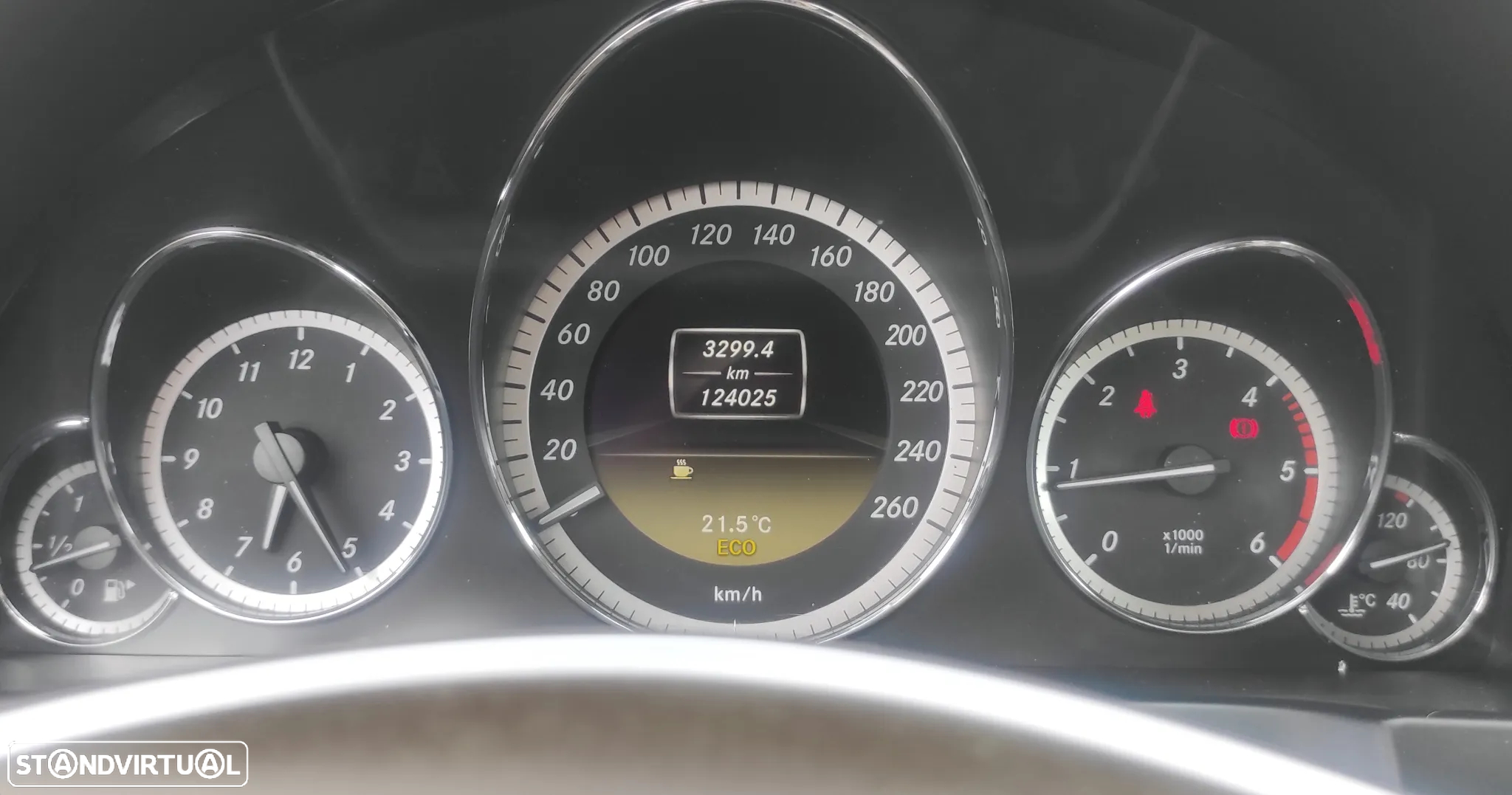 Mercedes-Benz E 220 CDi Elegance BlueEfficiency - 22
