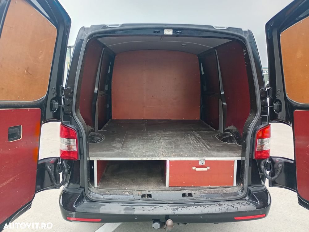 Volkswagen Transporter T6 - 12