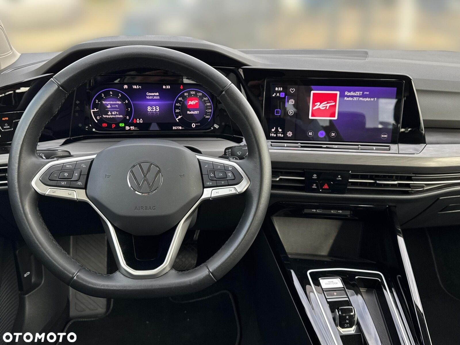 Volkswagen Golf - 16