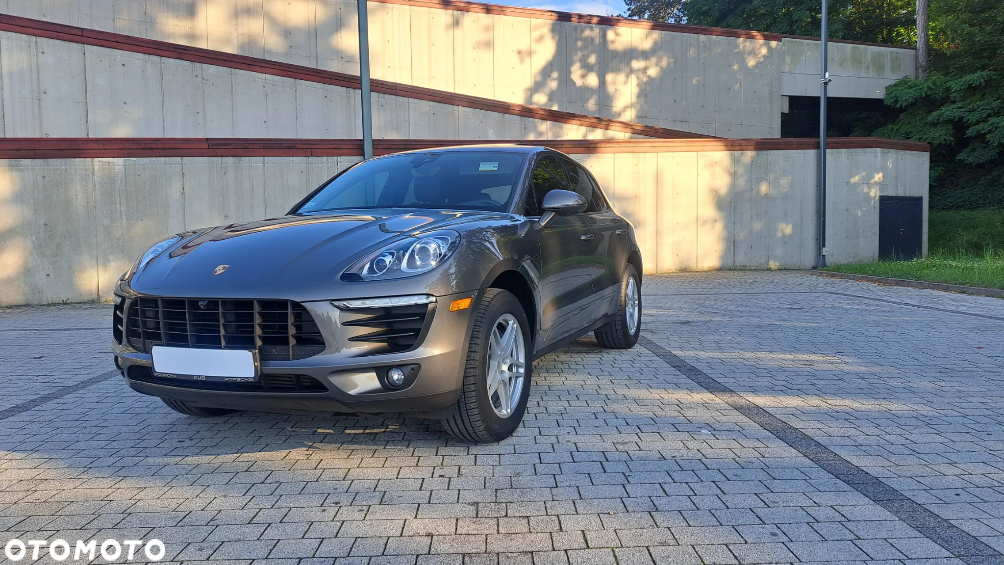Porsche Macan - 4