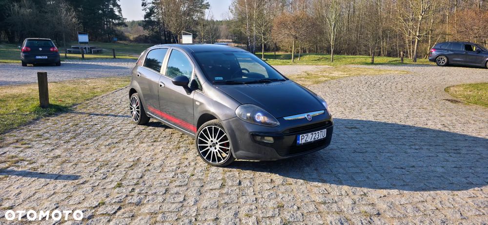 Fiat Punto Evo 1.4 8V Dynamic Euro5 - 21