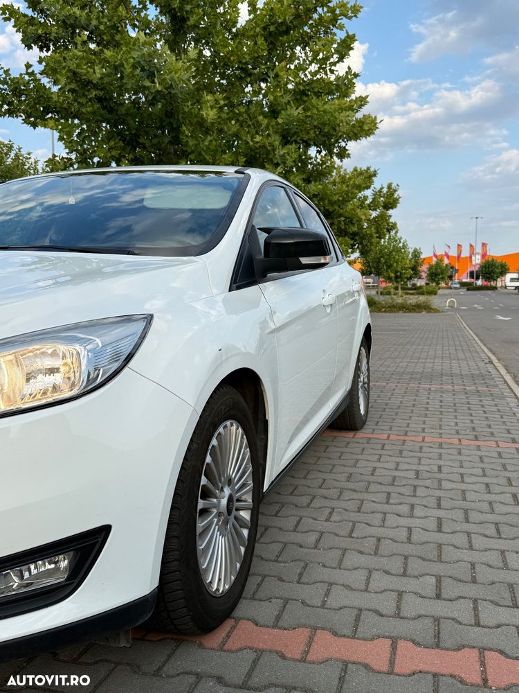 Ford Focus 1.5 TDCi Titanium - 4