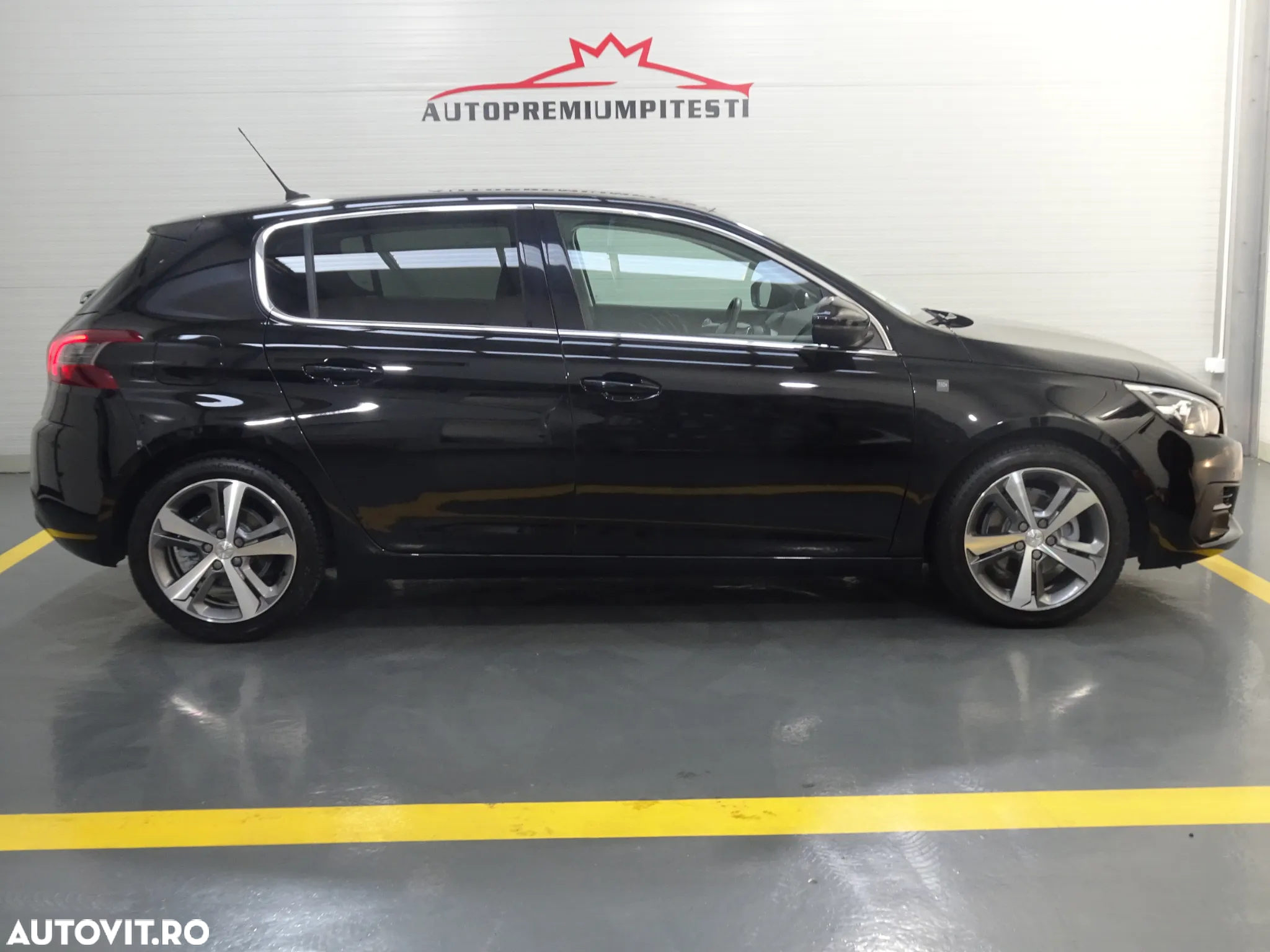 Peugeot 308 PureTech 130 GPF EAT8 Stop & Start Tech Edition - 15