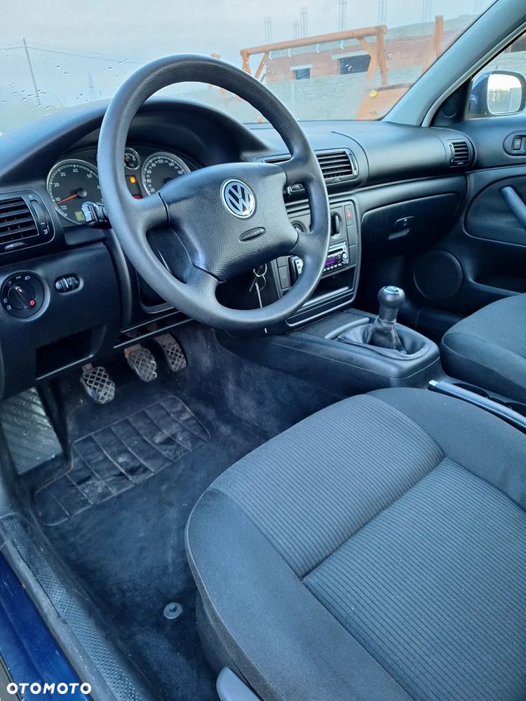 Volkswagen Passat 2.0 Trendline - 11