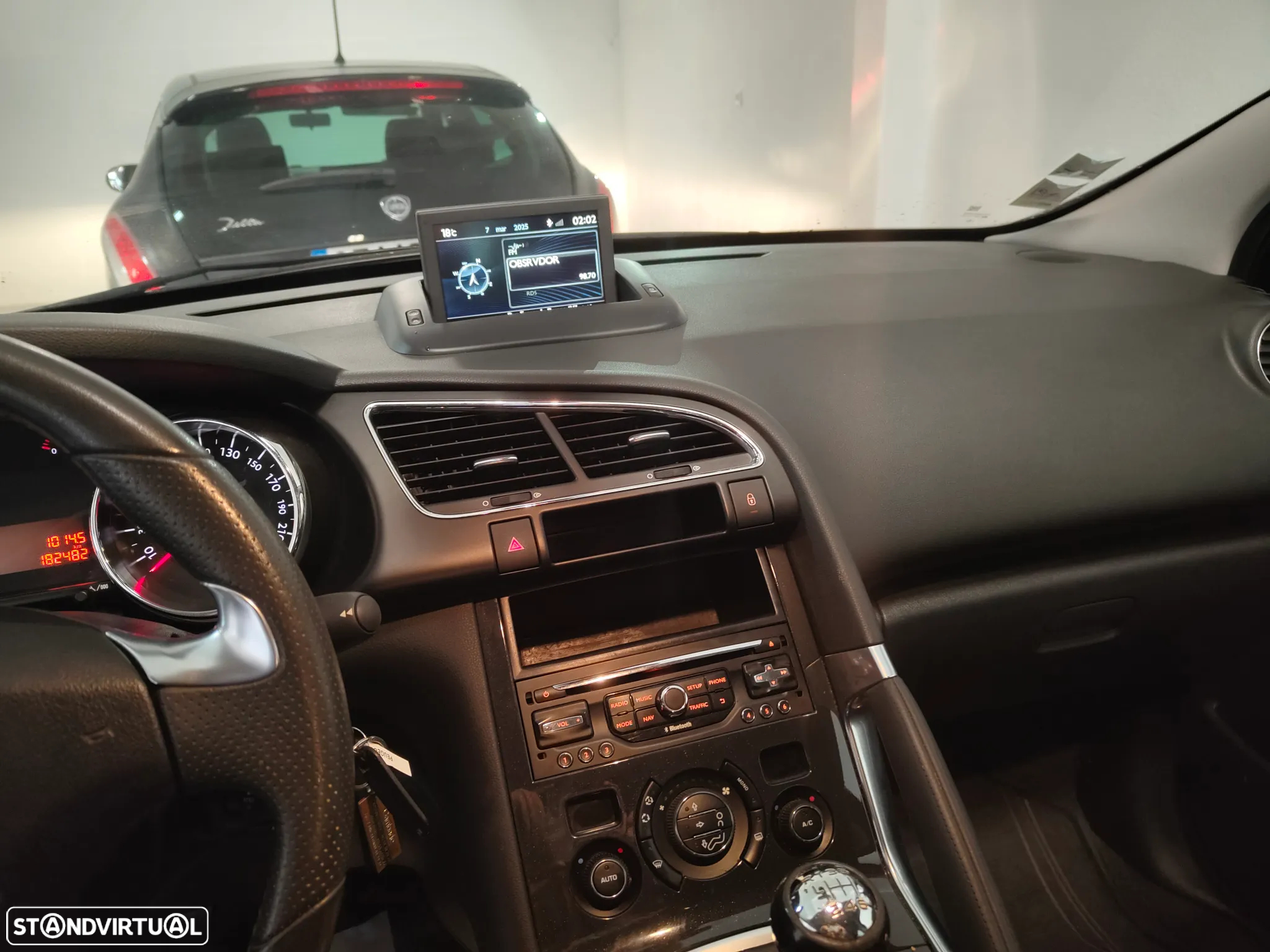 Peugeot 3008 1.6 BlueHDi Style - 11