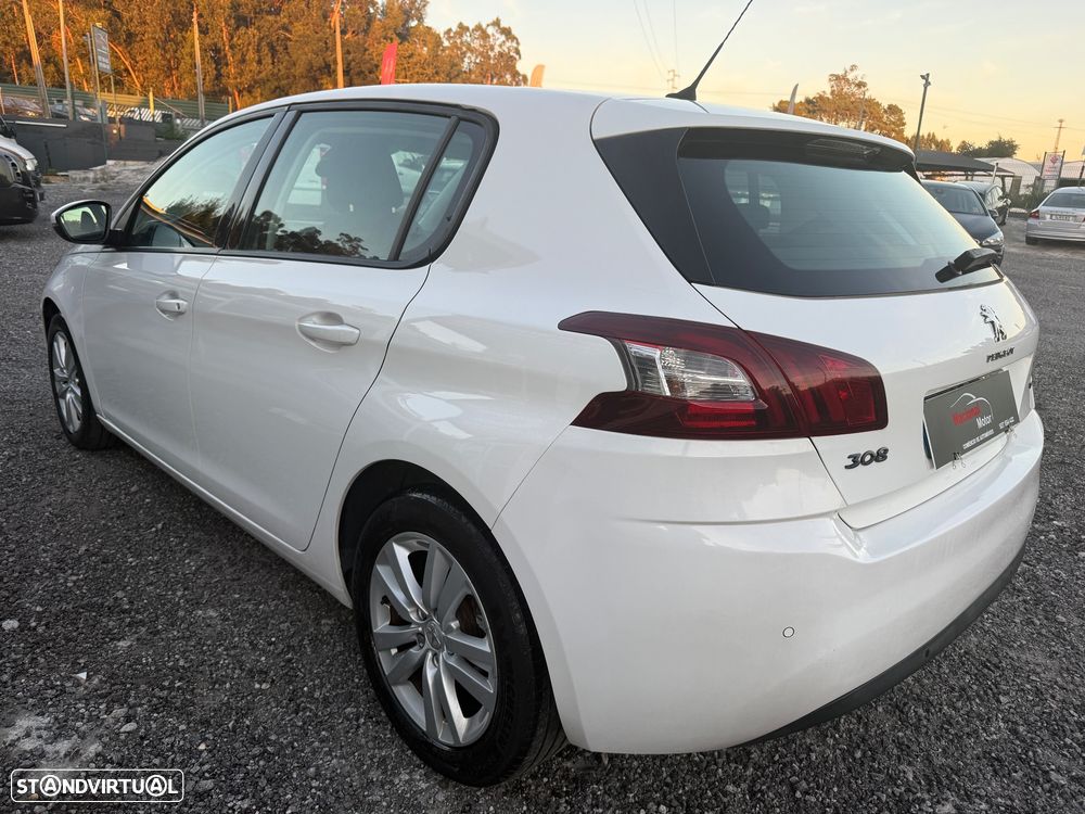 Peugeot 308 2015 photo 3