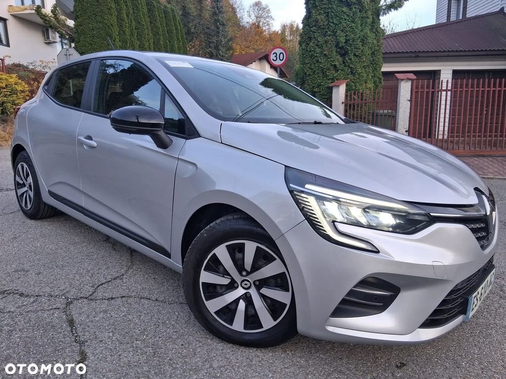 Renault Clio - 1