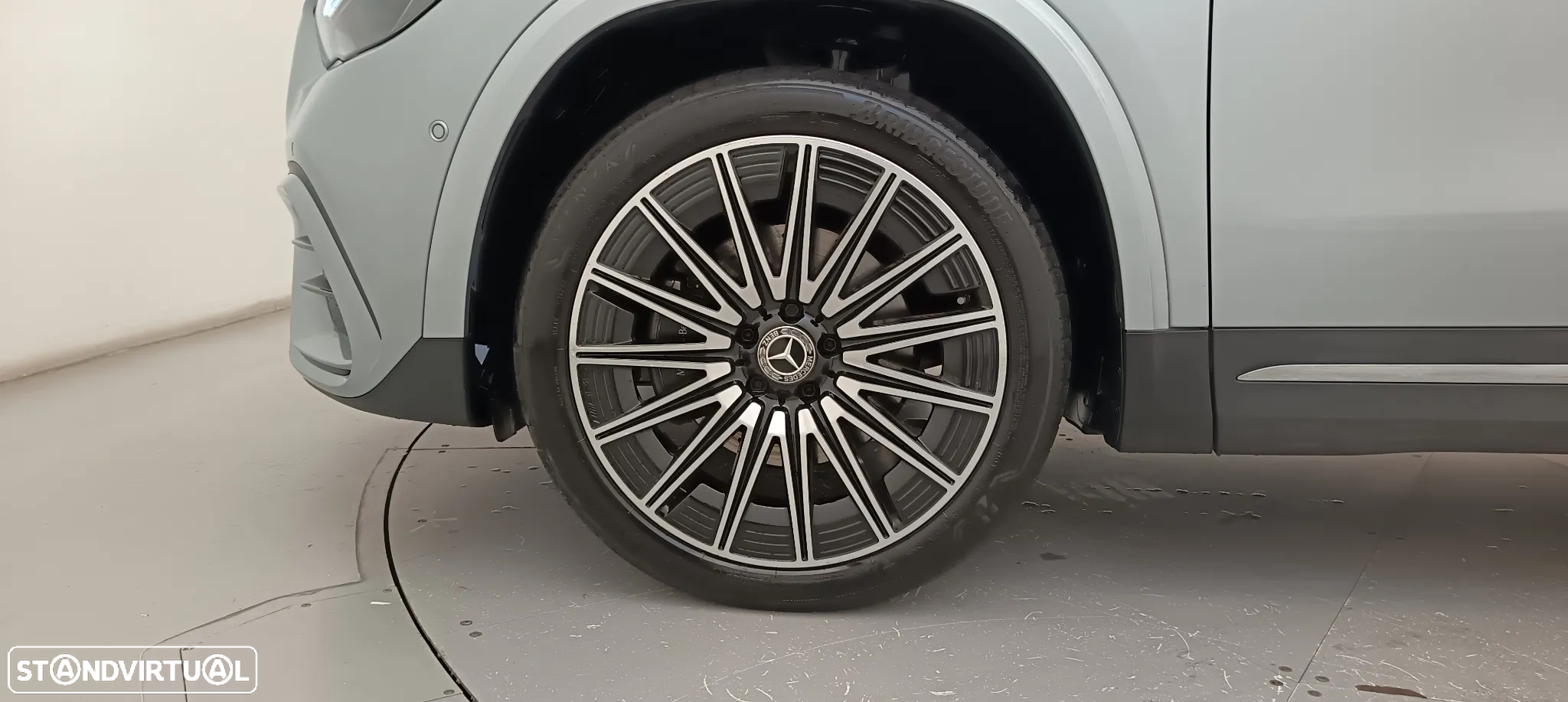 Mercedes-Benz GLA 250 e AMG Line - 17
