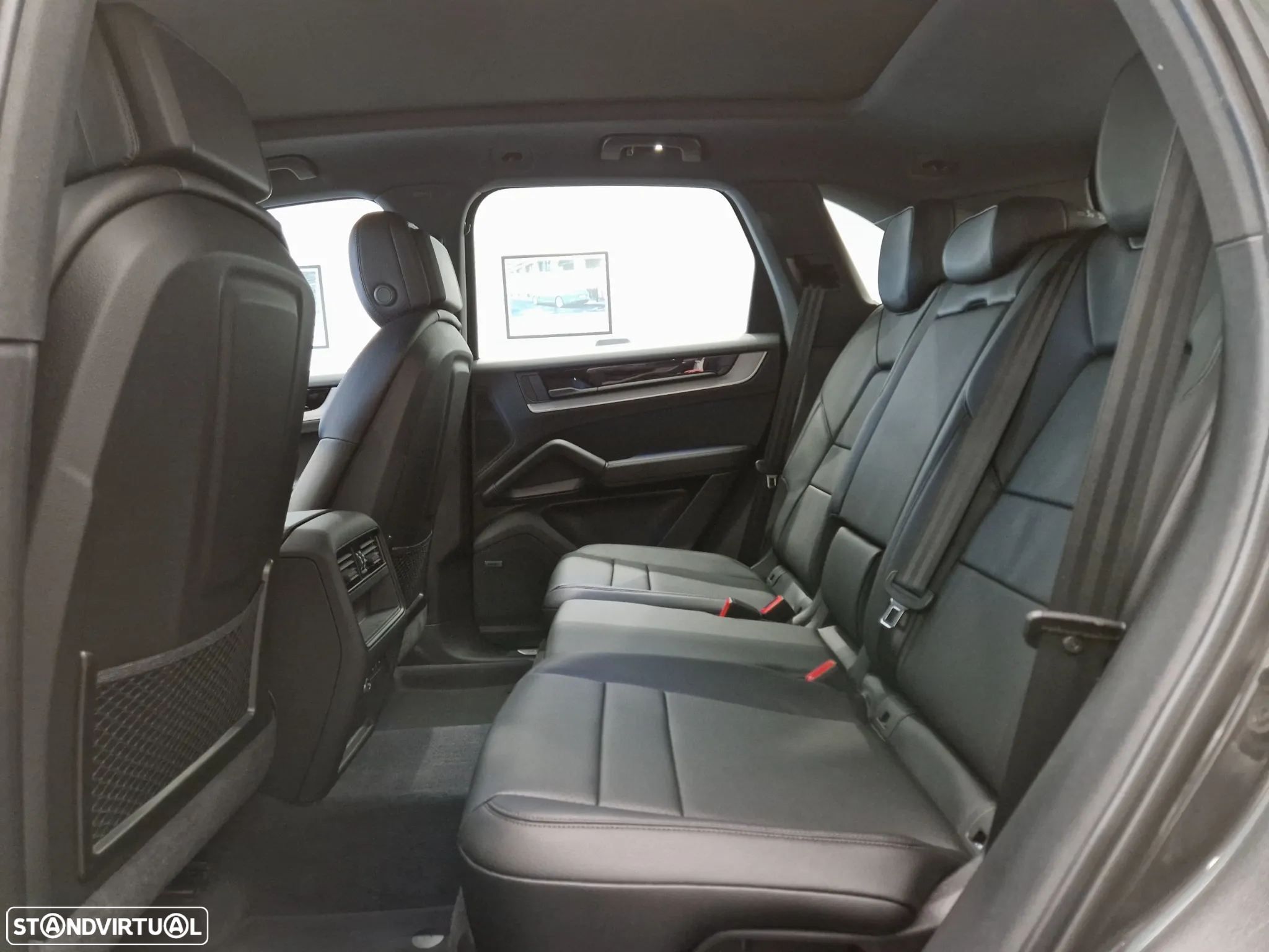 Porsche Cayenne E-Hybrid - 30