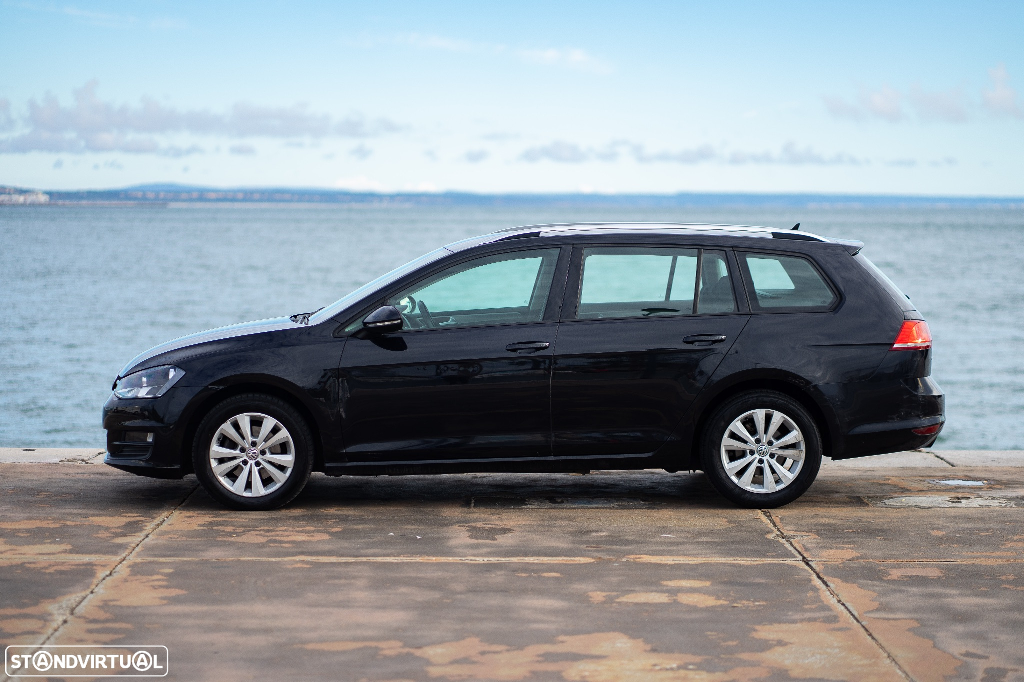 VW Golf Variant 1.6 TDi BlueMotion Confortline - 14