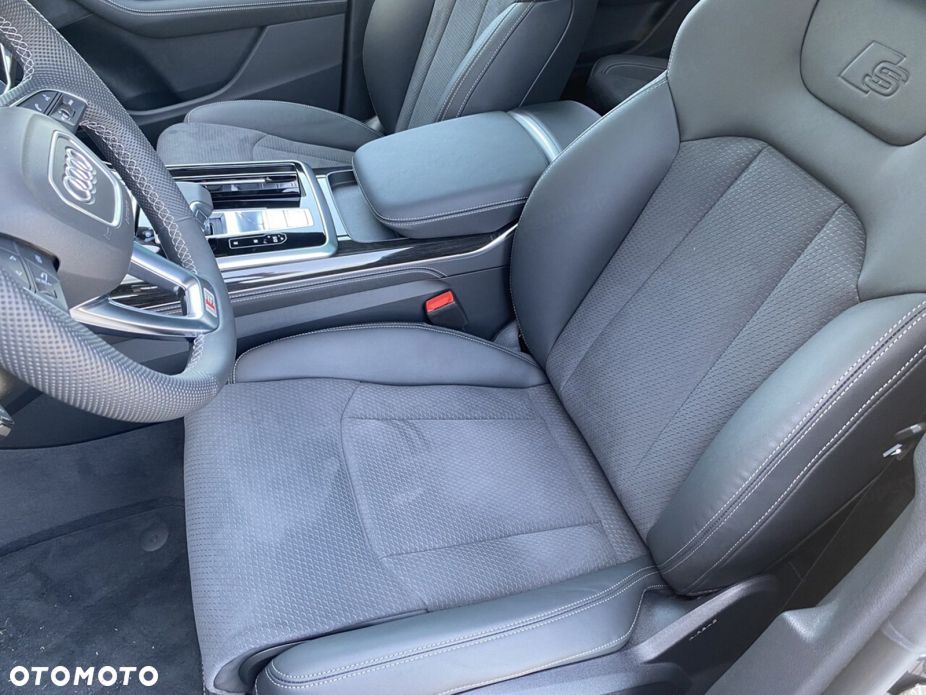 Audi Q8 - 5