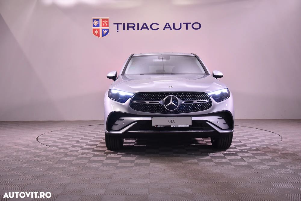 Mercedes-Benz GLC 300 e 4MATIC - 8