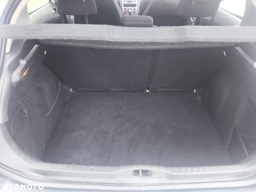 Peugeot 308 - 4