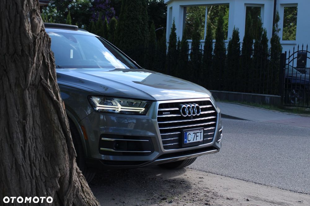 Audi Q7 - 19