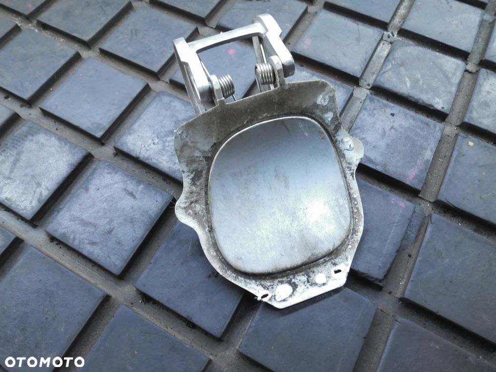 ZAŚLEPKA SPRYSKIWACZA PRAWA MERCEDES E W210 A2108850726 - 1