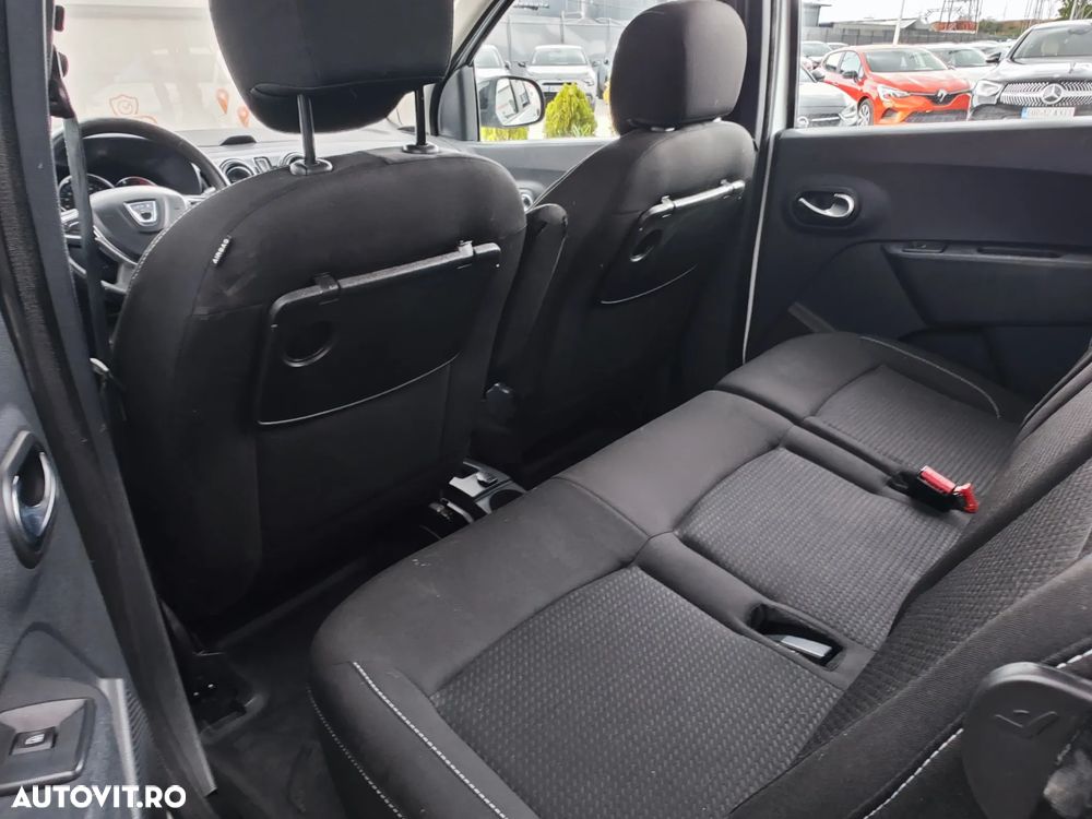 Dacia Lodgy 1.5 Blue dCi Laureate - 23