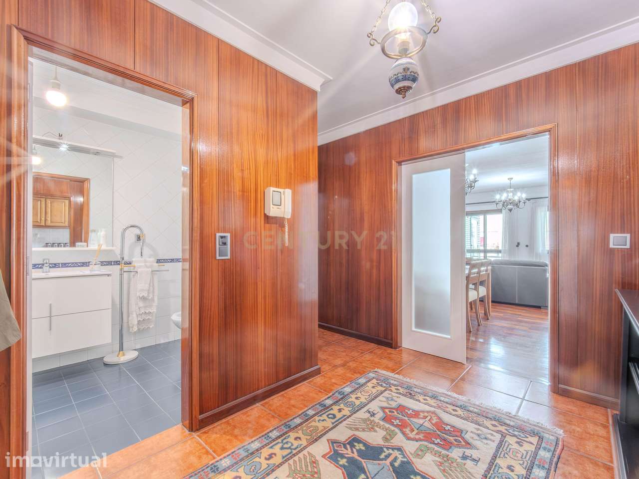 Apartamento T3 Centro de Valongo com 3 varandas. - Grande imagem: 4/34