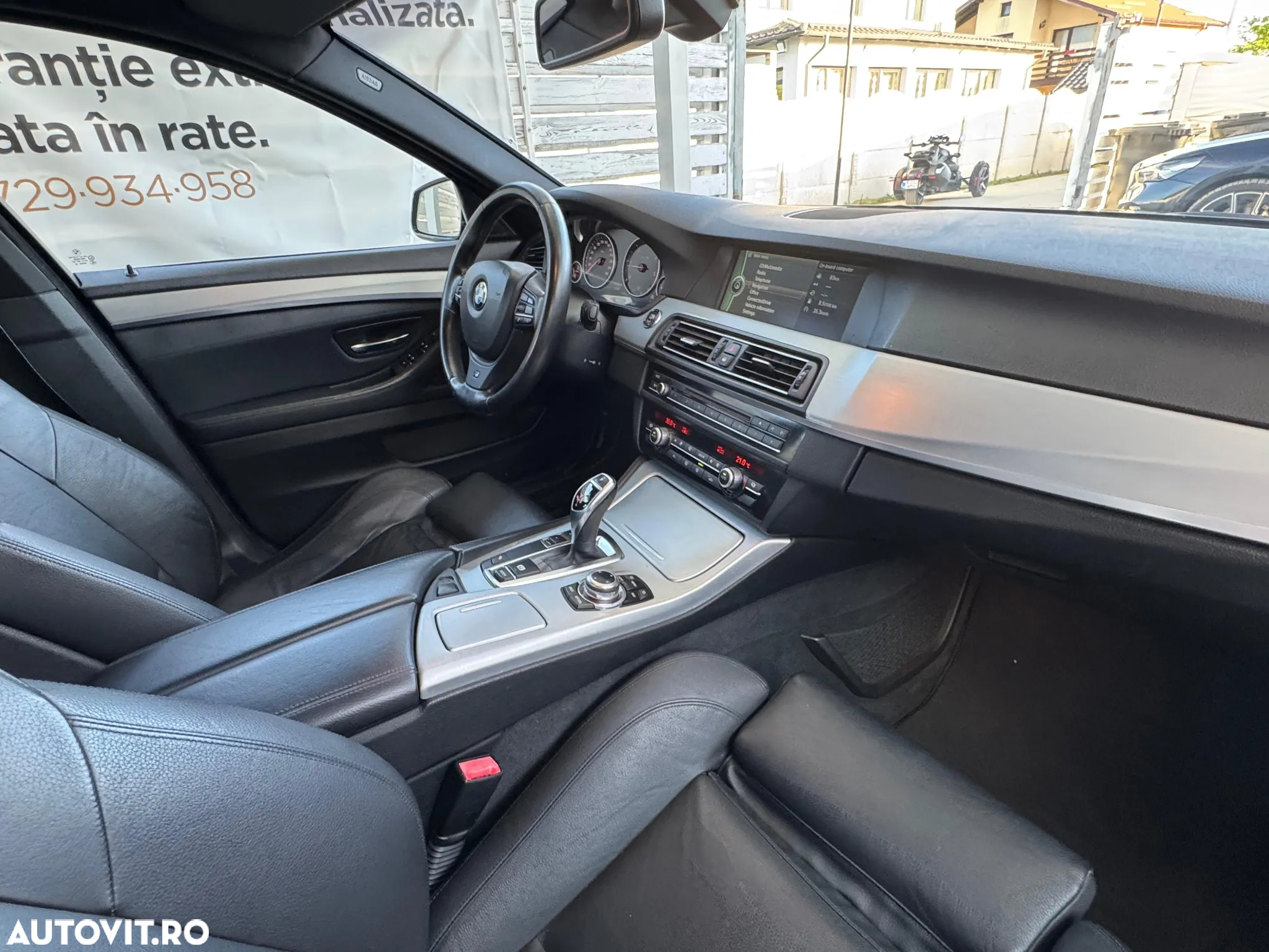 BMW Seria 5 520d Touring Sport-Aut. - 13