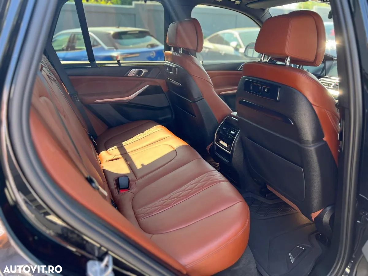 BMW X5 M M50d - 32